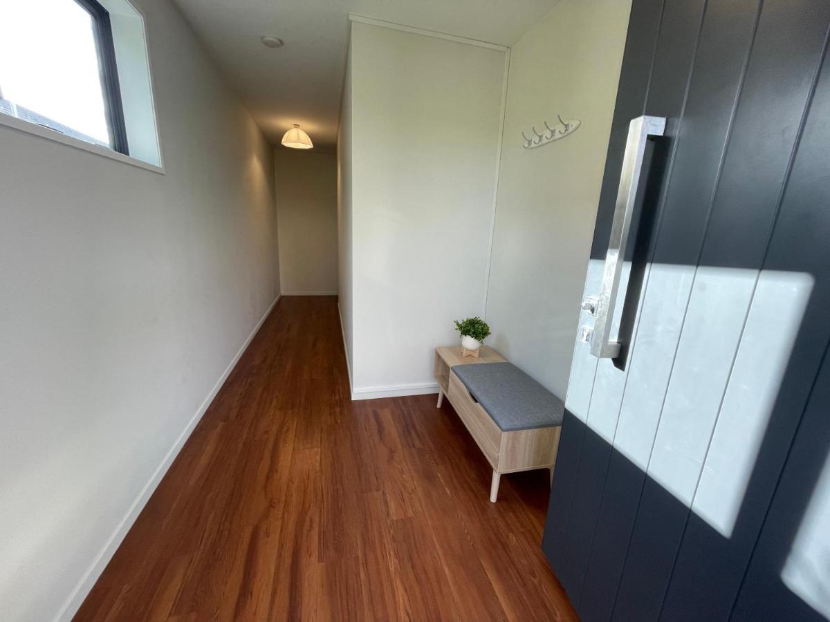 Апартаменты Quiet, New, Sunny Cnzhouse On Upstairs Near Cbd Крайстчёрч Экстерьер фото
