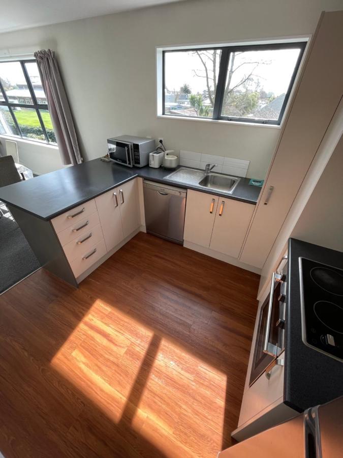 Апартаменты Quiet, New, Sunny Cnzhouse On Upstairs Near Cbd Крайстчёрч Экстерьер фото