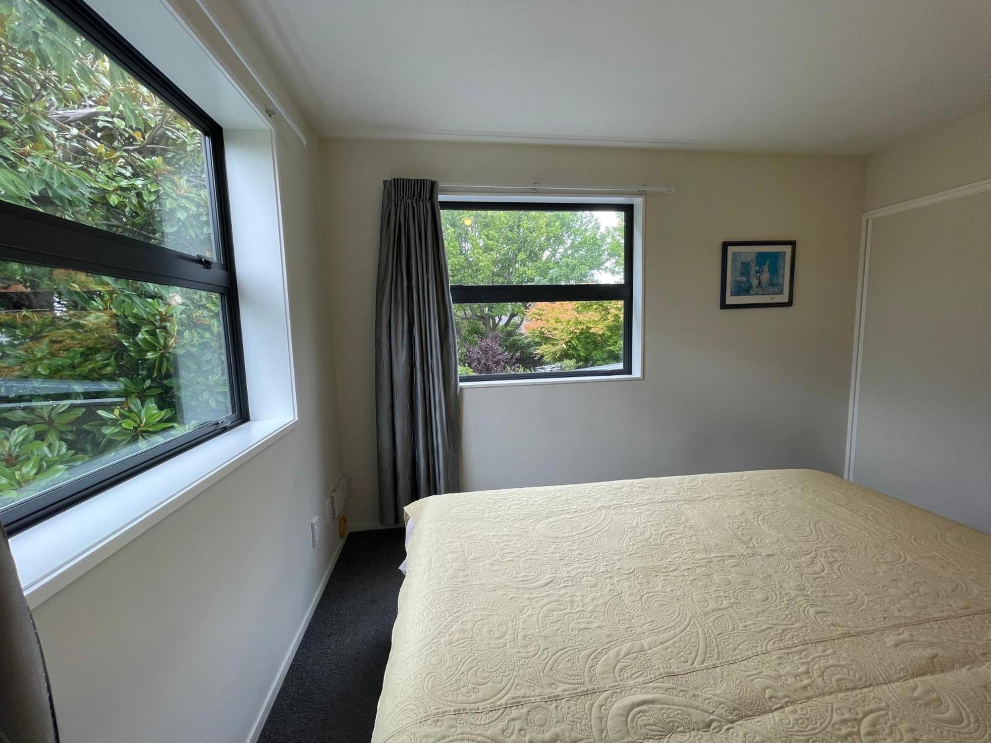 Апартаменты Quiet, New, Sunny Cnzhouse On Upstairs Near Cbd Крайстчёрч Экстерьер фото